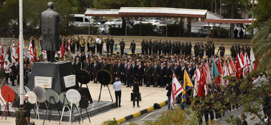 Türkiye Cumhuriyeti’nin kurucusu Atatürk, ölümünün 86’ncı yılında KKTC’de törenlerle anılıyor