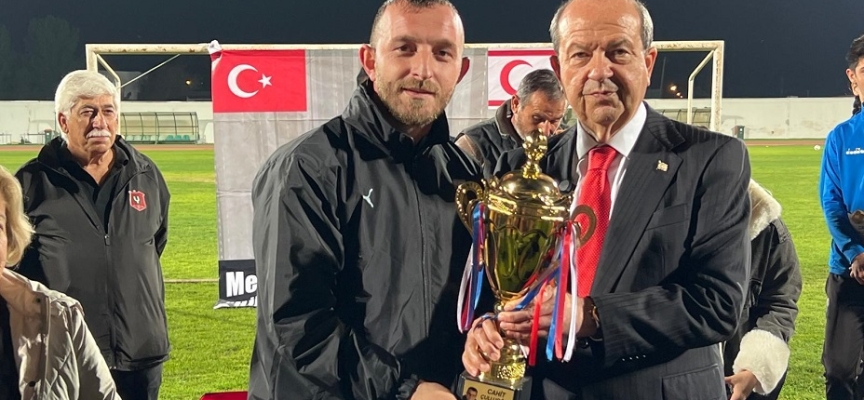 Cumhurbaşkanı Tatar, Cahit Çulluoğlu Anı Turnuvası’nı izledi