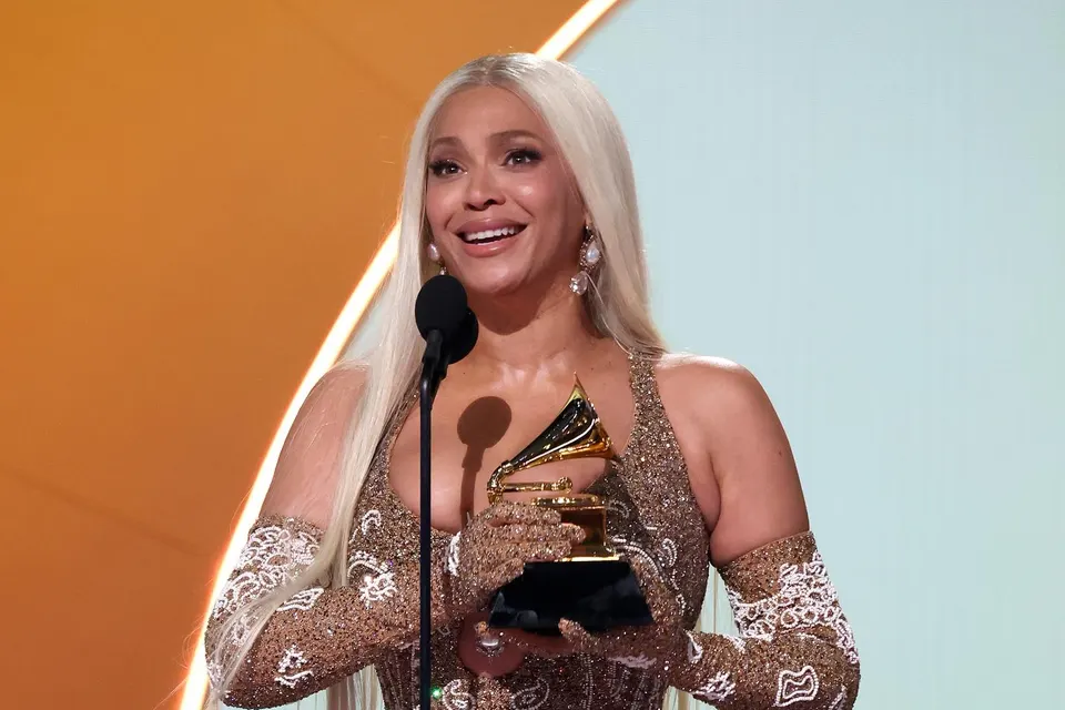 67. Grammy Ödülleri sahiplerini buldu: Yılın Albümü ödülünü Beyonce kazandı