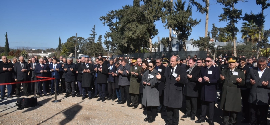 Deprem şehitleri anılıyor