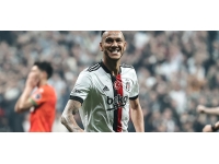 Beşiktaş'a Josef de Souza'dan kötü haber