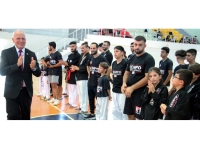 Meclis Başkanı Töre, Kempo Federasyonu ödül törenine katıldı