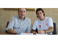 Sivasspor Charilaos Charisis'i transfer etti