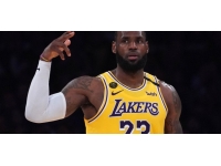 Lebron James, 2 yıl daha Lakers’ta