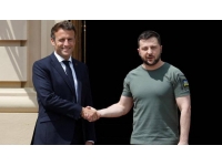 Macron ve Zelenskiy görüştü