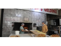 Iğdır’da fırınlarda Ramazan pidesi mesaisi