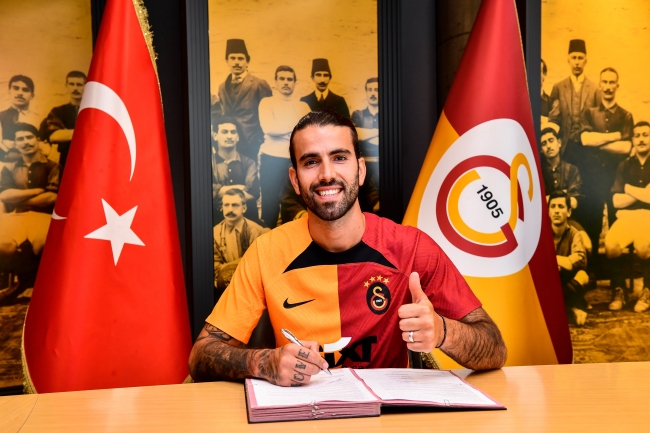 Galatasaray'ın 6. Portekizli futbolcusu Sergio Oliveira