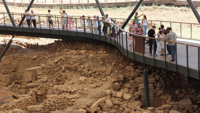 Göbeklitepe'de bayram tatili yoğunluğu yaşanıyor