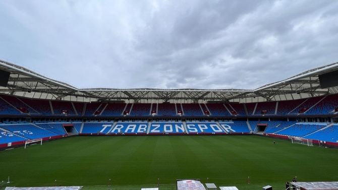 Trabzonspor'un stadyumu yeni sezona hazırlanıyor