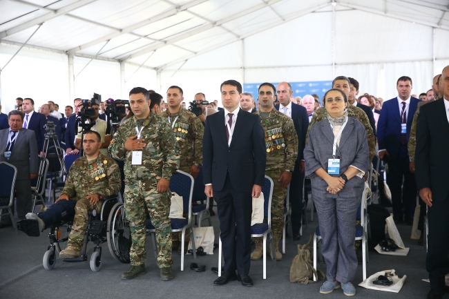 Karabağ'ın sembol şehri Şuşa'da Uluslararası Medya Forumu başladı