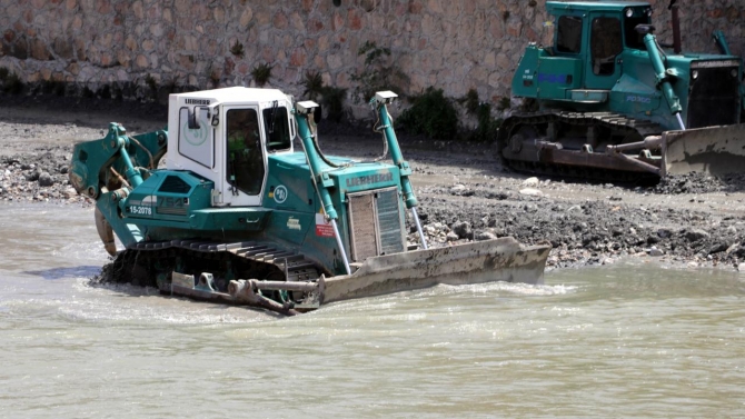 Amasya'da Yeşilırmak Nehri Temizleme, Islah ve Rekreasyon Projesi başladı