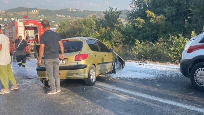 Yalova'da zincirleme trafik kazası: 5 yaralı