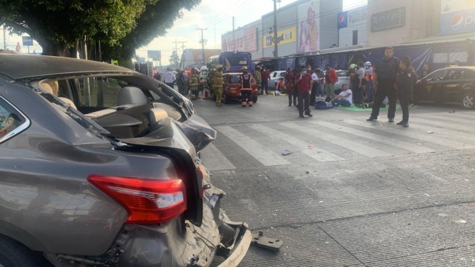 Meksika’da zincirleme trafik kazası: 50 yaralı