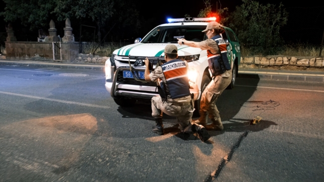 Siirt’te fıstık hırsızlığına karşı termal kameralı dronla önlem