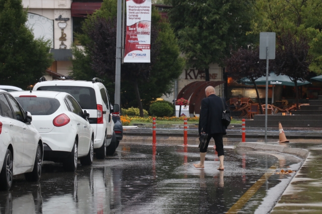 AFAD: İstanbul, Bursa ve Yalova’daki su baskınlarında can kaybı yaşanmadı