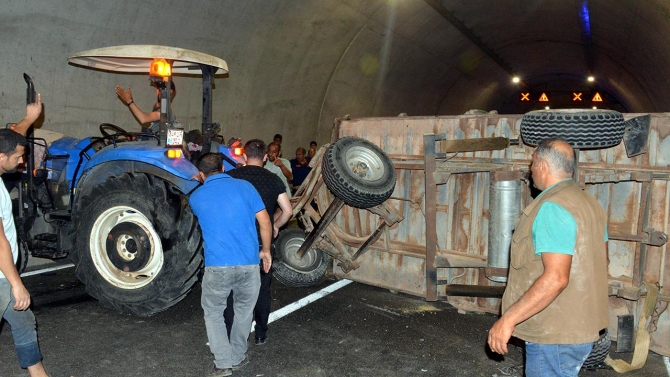 Kahramanmaraş'ta zincirleme kaza: 4 yaralı