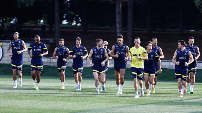 Fenerbahçe hedefe giden yolda sinyalleri vermeye başladı