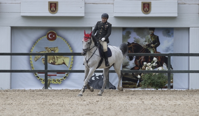 "Süvari Birliği" resmi törenlerin vazgeçilmezi