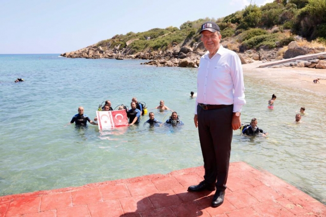 “Hepimiz biriz, birlikteyiz, yaşamın engelsiz olması lazım. Engelleri aşmak için buradayız”