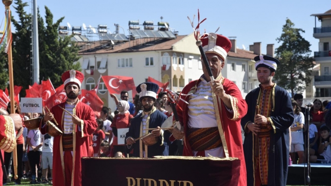 Burdur'da 30 Ağustos Zafer Bayramı törenlerle kutlandı.