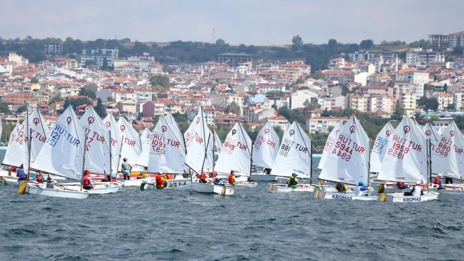 Uluslararası Süleymanpaşa Cup Yelken Yarışları başladı