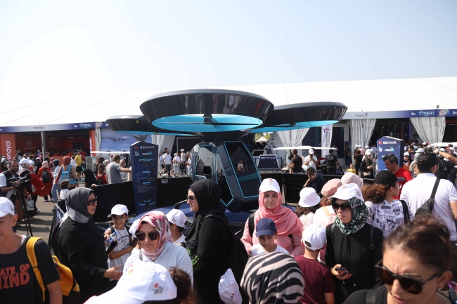 Türkiye'nin ilk uçan arabası Cezeri, TEKNOFEST KARADENİZ'de sergileniyor