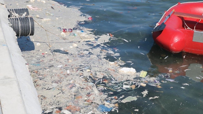 İzmir'deki deniz kirliliğine inceleme