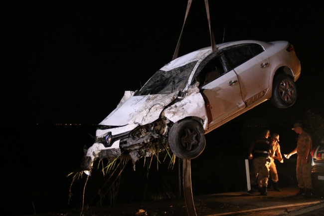 Hatay’da otomobille pikap çarpıştı: 6 yaralı