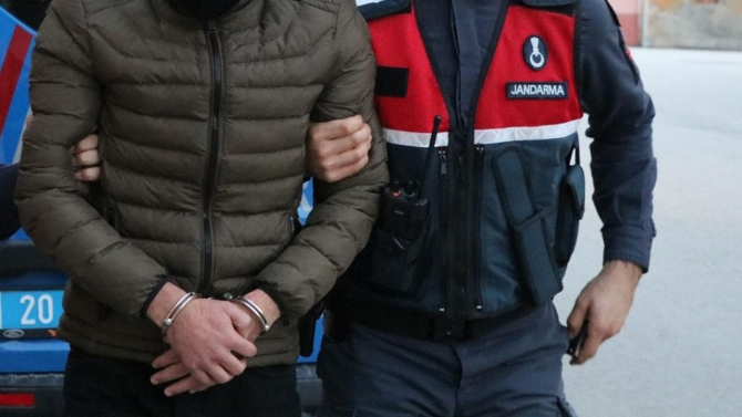 Aksaray'da tarihi eser kaçakçılığı operasyonu: 2 gözaltı