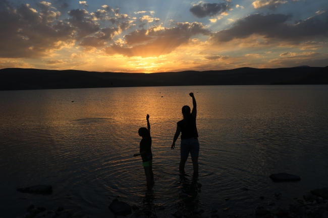 Balık Gölü'nde gün batımı