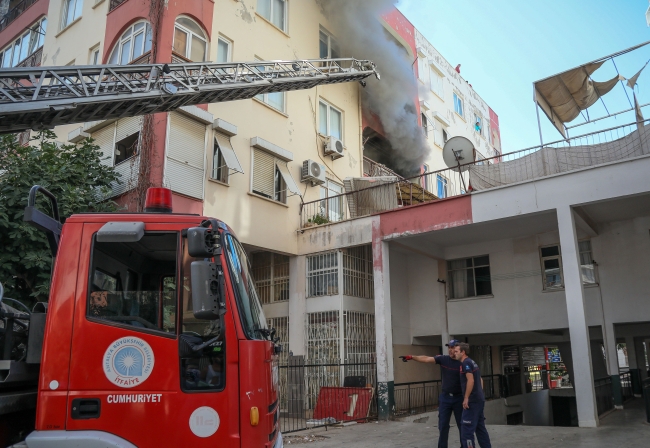 Çakmakla oynayan çocuk evi yaktı