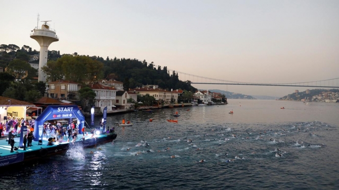 İstanbul Uluslararası Boğaziçi Triatlonu sona erdi