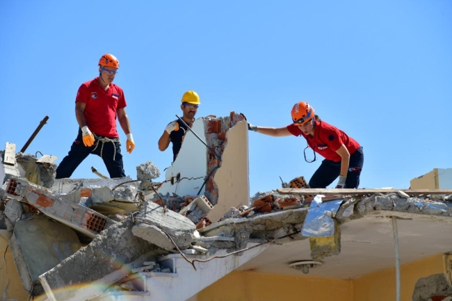 İstanbul'da deprem tatbikatı yapıldı