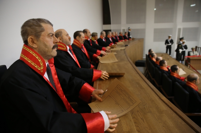 Demokrasi ve Özgürlükler Adası geçmişin acı hatıralarını taşıyor