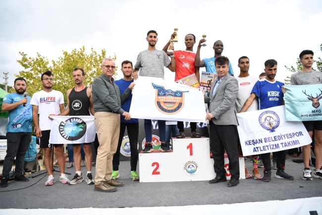 Edirne'de "1. Saros Yarı Maratonu" düzenlendi