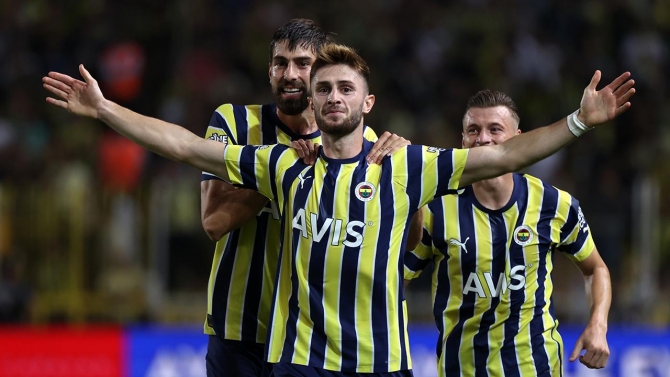 Fenerbahçeli İsmail Yüksek performansıyla dikkat çekiyor