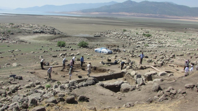 Taşlıgeçit Höyüğü'de ikinci dönem kazılarına başlandı