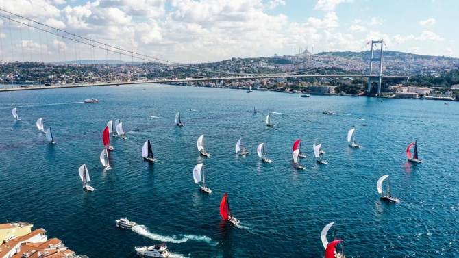 Bosphorus Cup İstanbul Boğazı'nda başladı