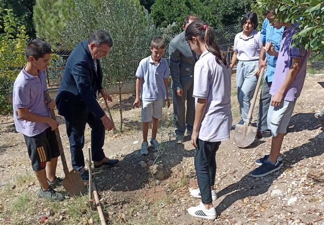 Kumluca Kasapçayırı İlk ve Ortaokulu, "Çevre Dostu Okul" seçildi