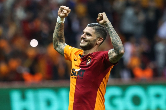 Galatasaray hazırlık maçında İstanbulspor'u yendi