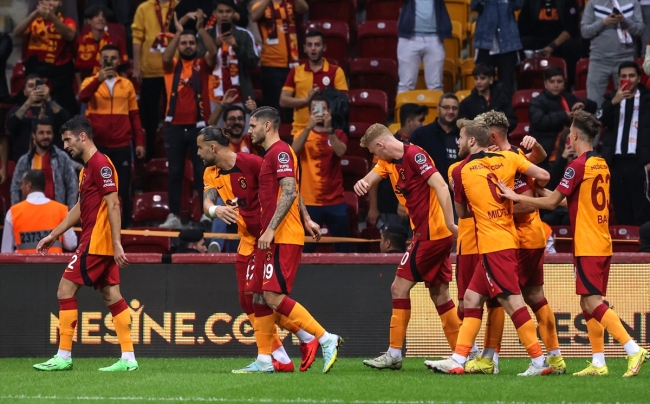 Galatasaray hazırlık maçında İstanbulspor'u yendi