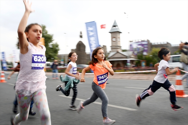 Uluslararası Kayseri Yarı Maratonu başladı