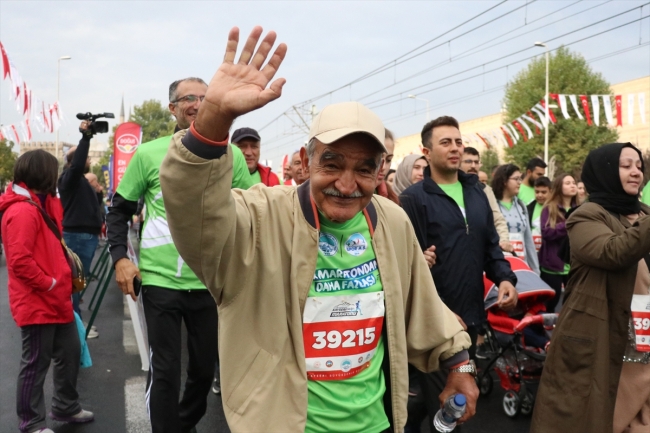 Uluslararası Kayseri Yarı Maratonu koşuldu