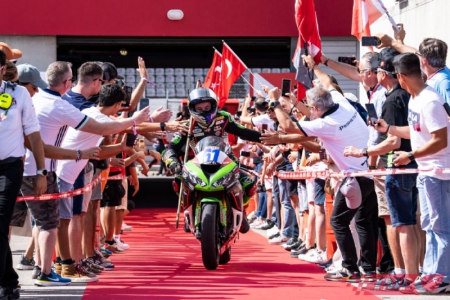 Bahattin Sofuoğlu, WorldSSP Challange şampiyonu oldu