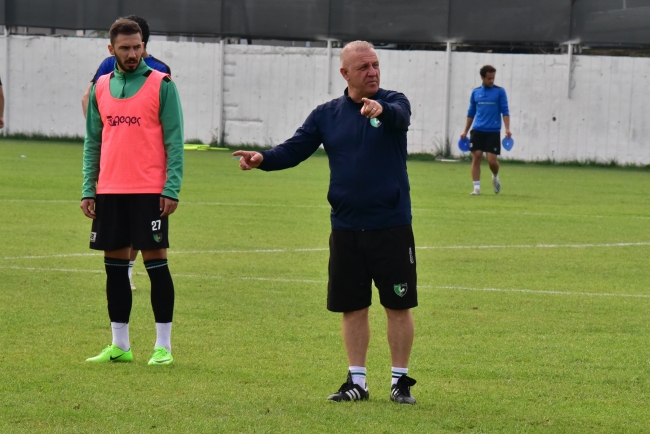 Denizlispor zincir kırma peşinde