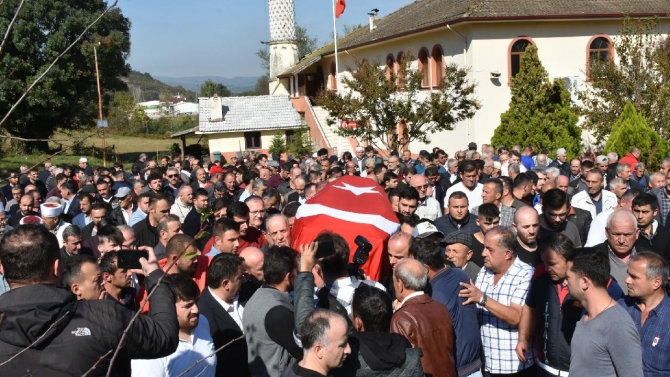 Hayatını kaybeden maden şehitleri son yolculuğuna uğurlanıyor