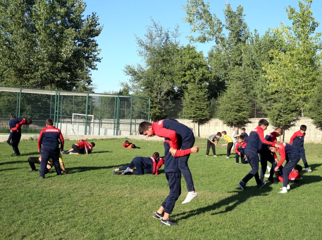 Efsane Hüseyin Akbaş'ın memleketinde yeni güreşçiler yetişiyor