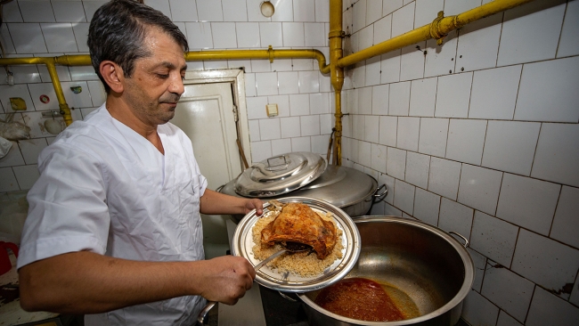 İki şehrin tatlı rekabeti: Kaburga dolması