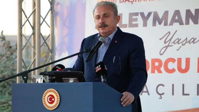 TBMM Başkanı Şentop, Tekirdağ'da sporcu misafirhanesinin açılışını yaptı