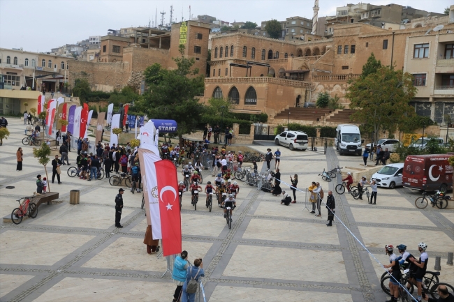 Mardin'de "Eski Mardin Sokakları Ulusal Dağ Bisikleti Kupası" düzenlendi